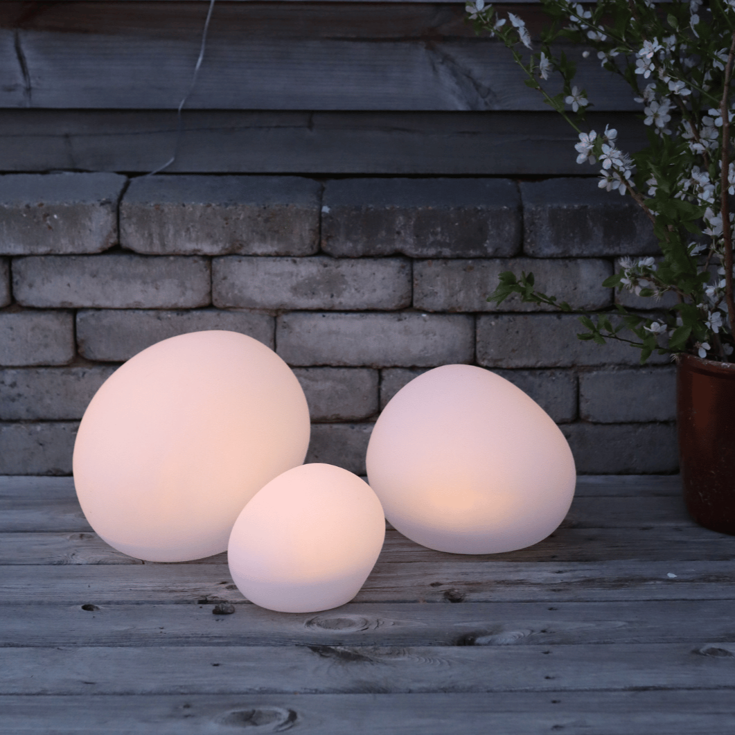 Udendørs solcelle LED lyssten - hvid - 3 pak