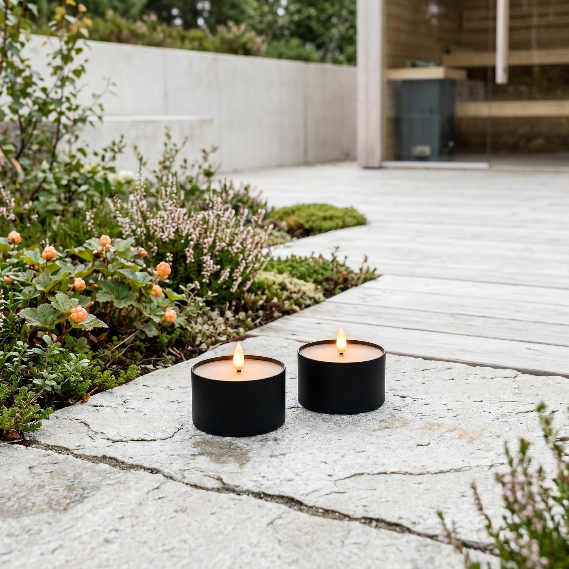 Outdoor LED Jumbo Fyrfadslys 2-pak - Realistisk 3D Flamme - Sort
