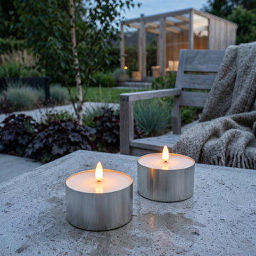 Outdoor LED Jumbo Fyrfadslys 2-pak - Realistisk 3D Flamme - Sølv