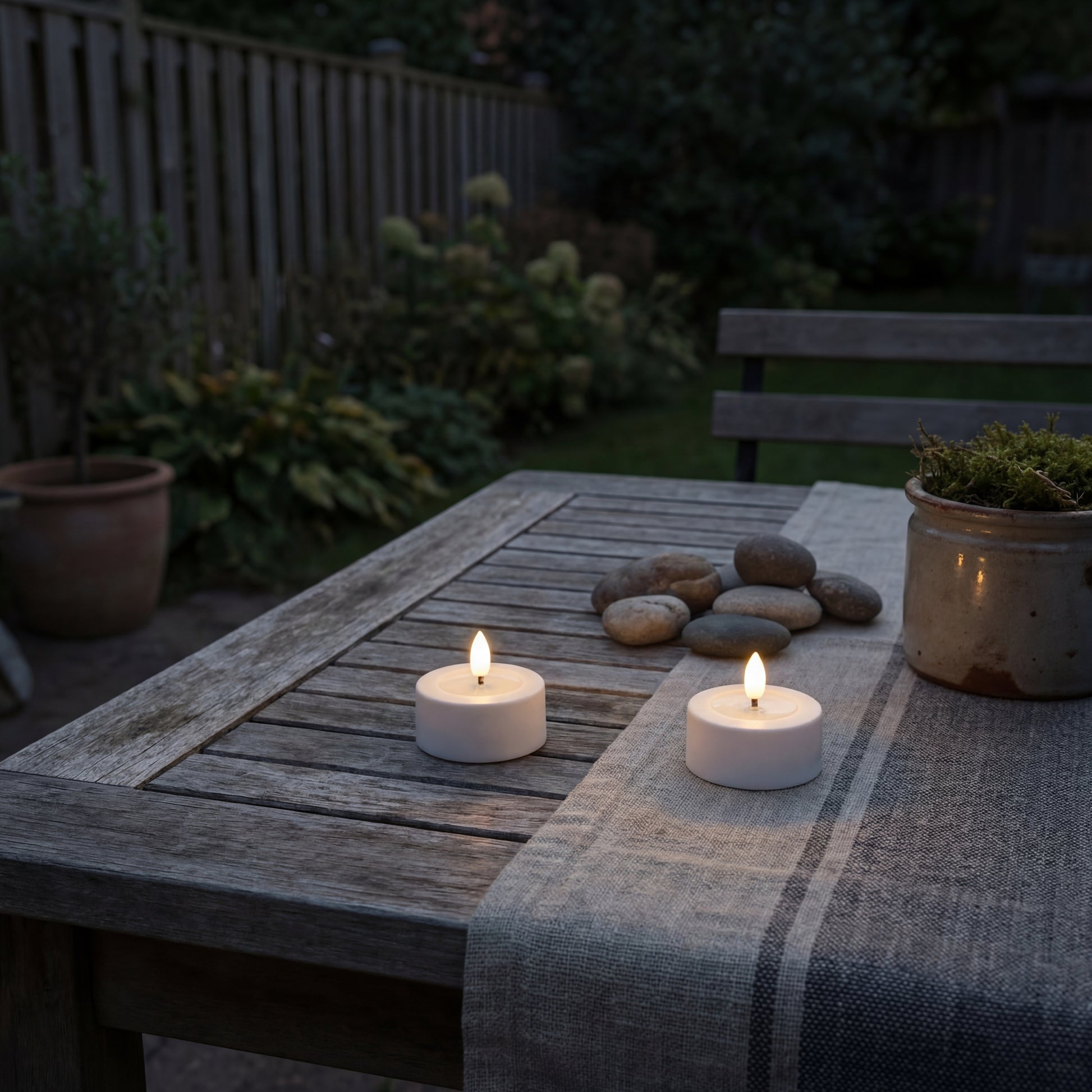 Udendørs LED Fyrfadslys 2-pak – Real Flame Tealights fra Deluxe Homeart