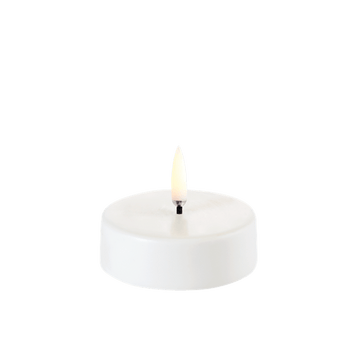 Uyuni LED Fyrfadslys Maxi, Nordic White Wax, Smooth, Ø6,1 x H2,2 cm